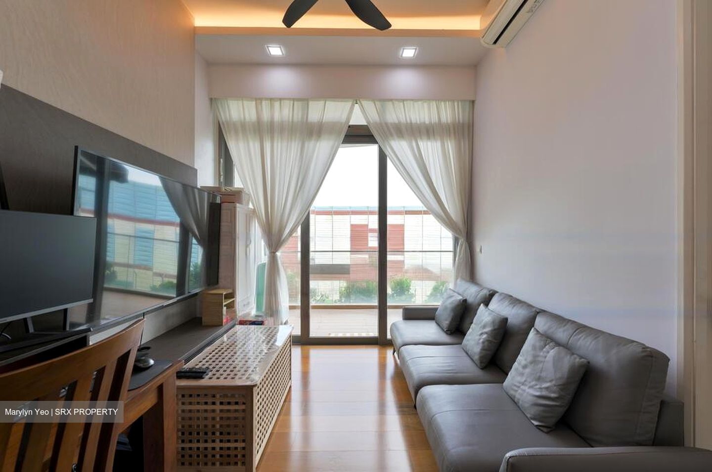Kingsford . Hillview Peak (D23), Condominium #458511571